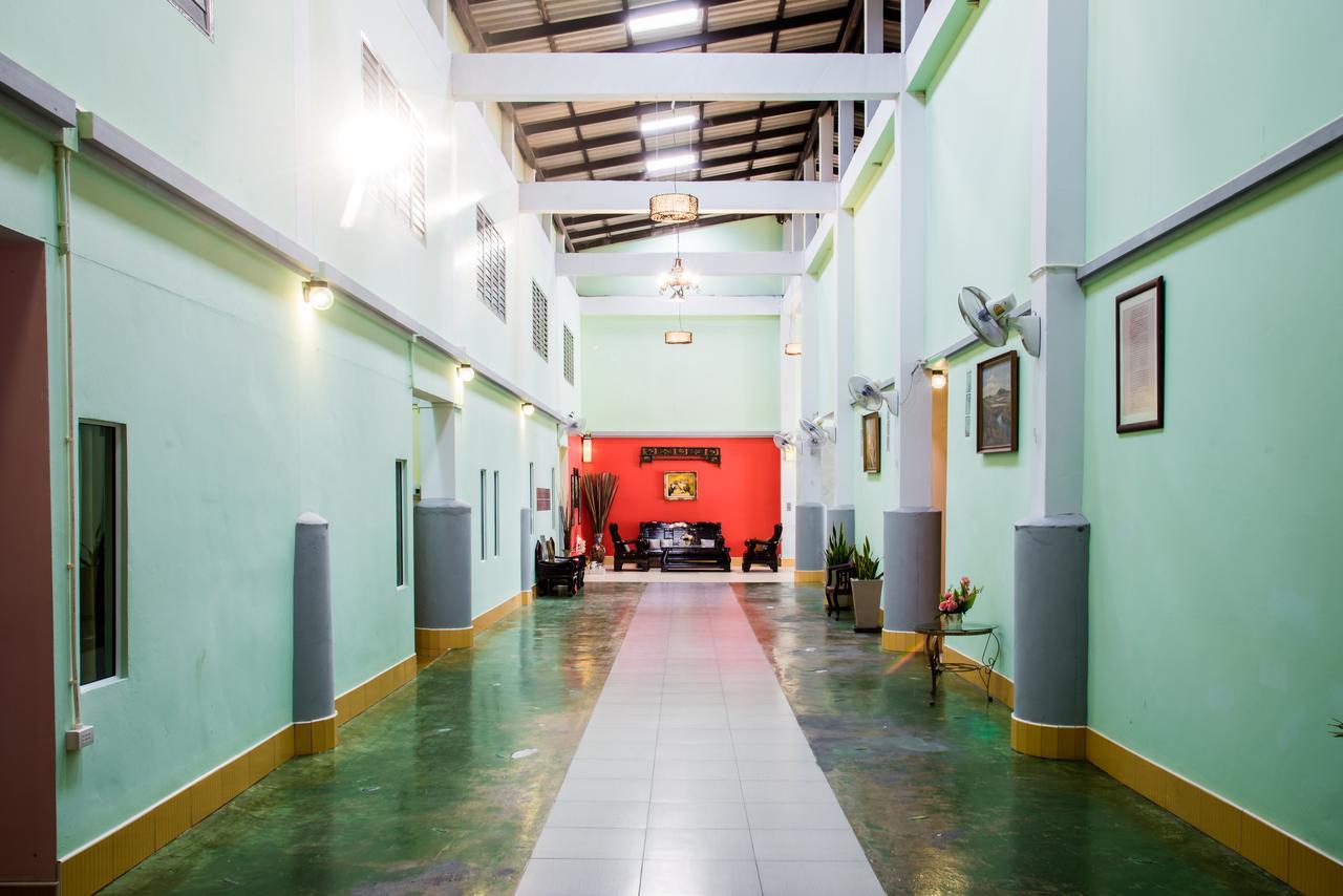 I Na Seaview Hostel ระยอง ภายนอก รูปภาพ