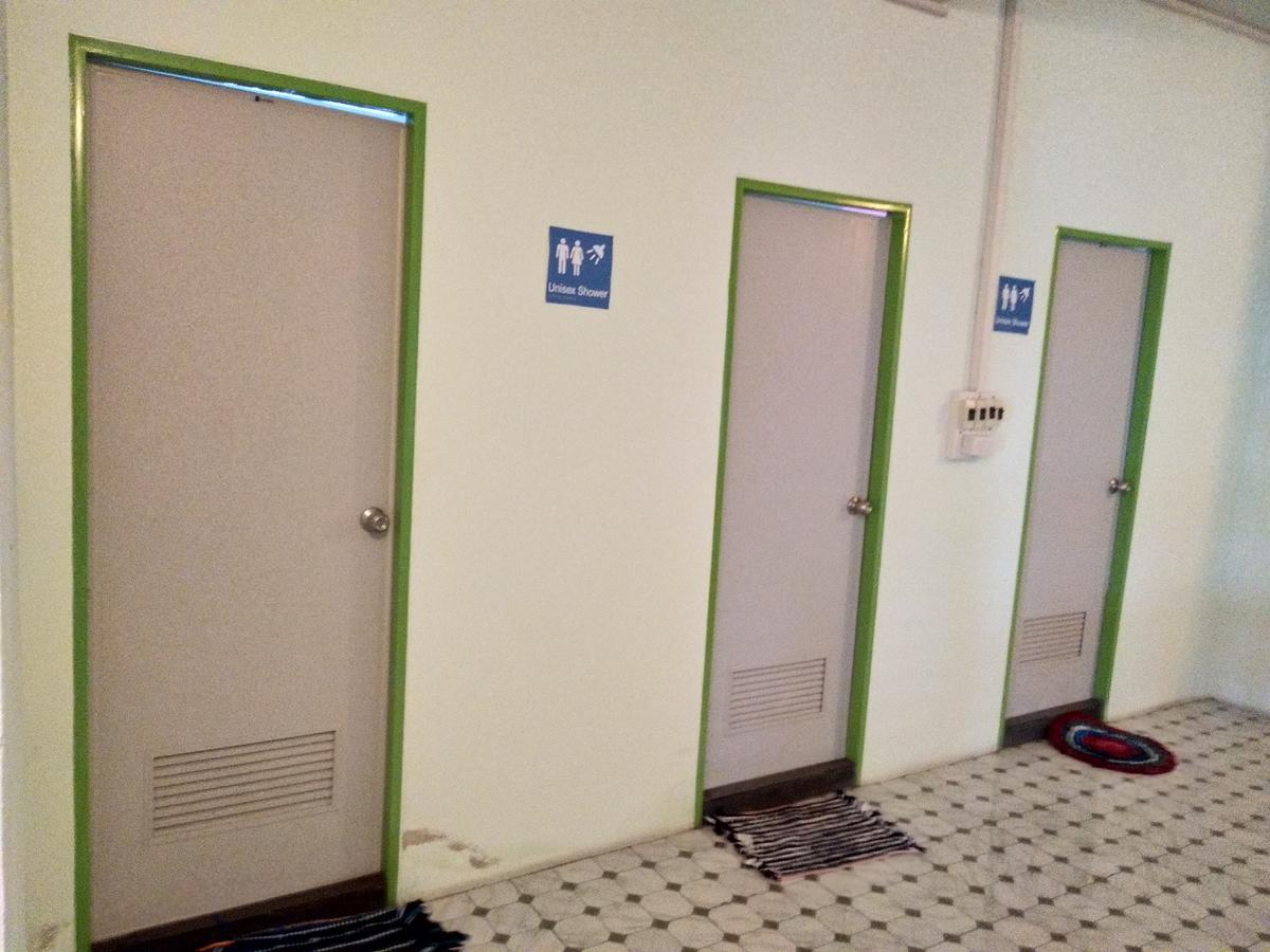 I Na Seaview Hostel ระยอง ภายนอก รูปภาพ